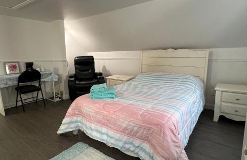 Rimouski-Neigette House | Large room in private home