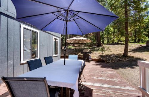 Country Club Estates Apartment | Large Seasonal Rental South Lake Tahoe