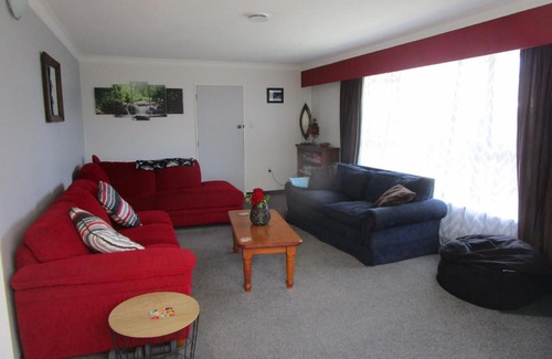 Hokitika House | Large Spacious House