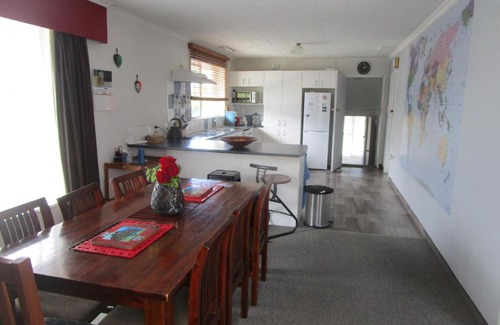 Hokitika House | Large Spacious House