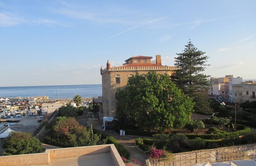Favignana Apartment | LARGE SPLENDID SEA FRONT ATTIC IN THE HISTORIC CENTER Superpanoramic Terrace