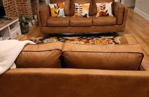 Le Droit Park House | Large Townhouse Near Florida Ave & U Street!