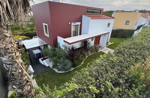 Casalinho Villa | Large villa, private swimming pool, lagoon, beaches and 4 golf courses nearby