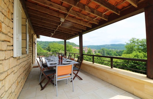 Saint-Cyprien House | Large villa with all mod-conds, private pool and great views over St Cyprien