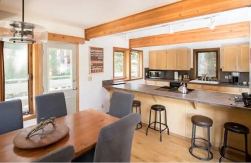 Hyak House | Large Well-Appointed Mountain Home, Great Location
