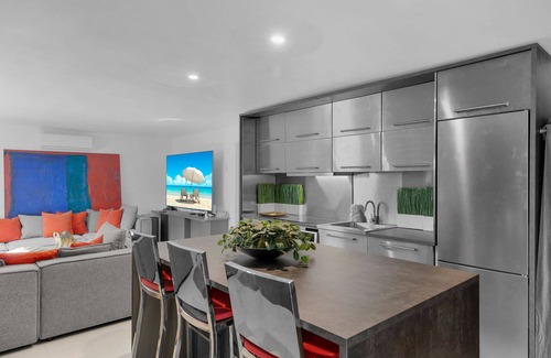 Rock Harbor House | Largo Cottage Summary