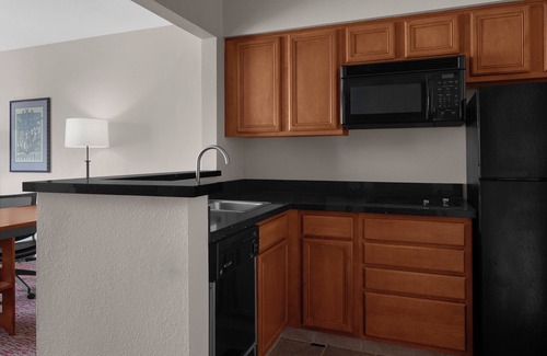 Sunnyvale Hotel | Larkspur Landing Extended Stay Suites Sunnyvale