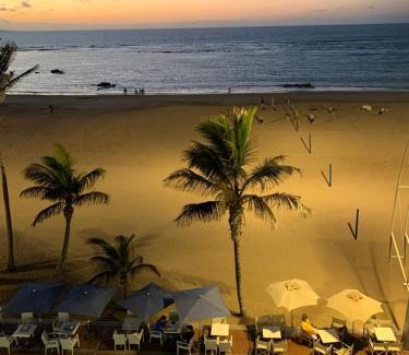 Las Palmas de Gran Canaria Apartment | LAS CANTERAS PREMIUM