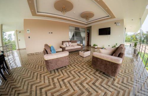 Luyando Resort | Las Cascadas Resort