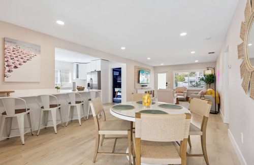 Croissant Park House | Las Olas Escape: Heated Pool, Arcade, near Las Olas & Beach