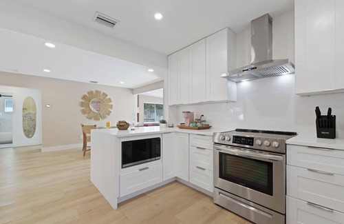 Croissant Park House | Las Olas Escape: Heated Pool, Arcade, near Las Olas & Beach