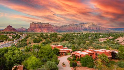 Oak Creek Hotel | Las Posadas of Sedona