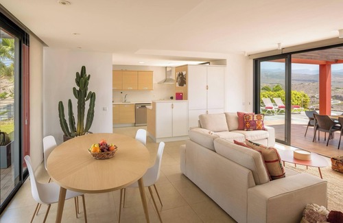 Salobre Villa | Las Terrazas Villa 3 with Sea View, Wi-Fi, Pool, Garden & Terraces