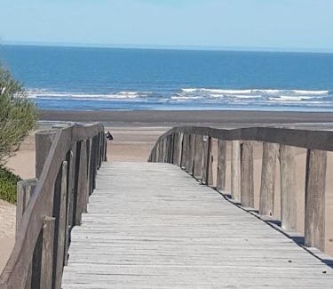Monte Hermoso House | LAS TONINAS - CASAS DE PLAYA - a 50 metros del mar