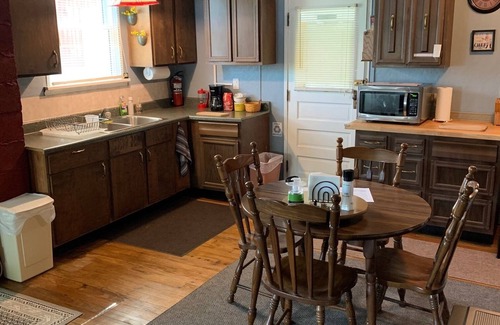 Lakeville Cottage | Last Chance 125/nt after discount Oct 13-17 -Lakefront Cottage at O'Dells Lake