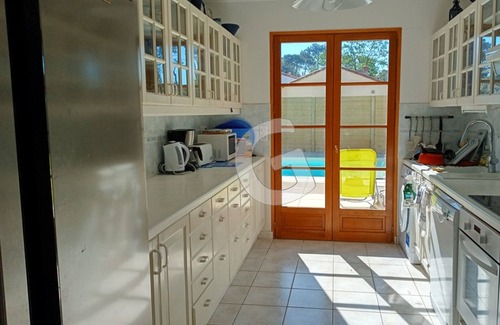 Jard-sur-Mer House | Last Minute: Cozy House with Heated Pool Near Sea, Sleeps 8, Jard-sur-Mer