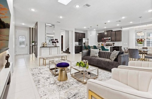 West Kissimmee Villa | Last Minute Disney! Private Pool, Hot Tub, Game Room & Themed Bedrooms. Book Now! #72149