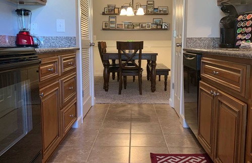 Saint Simons Heights Condo | Last minute winter availability! Come relax! Condo with everything you need!