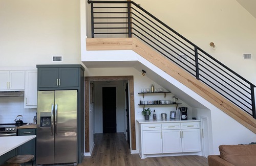 Glenwood Cabin | Last of My Kind—NEW modern cabin on the Caddo River and 30 min from Camp Ozark!