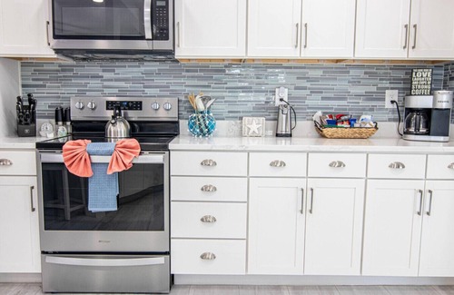 Lochmoor Waterway Estates House | "Latitude Adjustment" with Heated Pool and Boat Dock