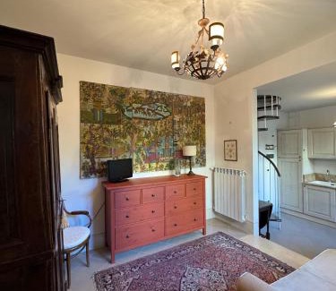 Pisa City Centre Apartment | Laura's cottage