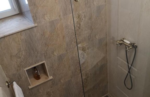 Centrul Vechi Apartment | Laura's Place