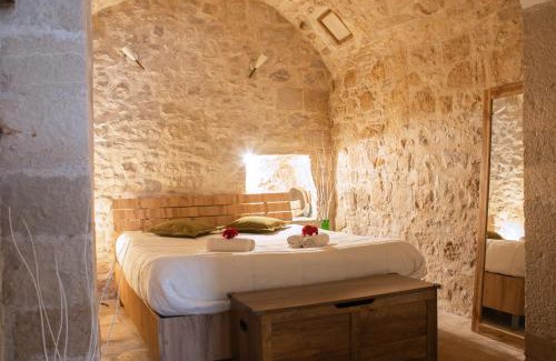 Corato Bed & Breakfast | Laura stone room