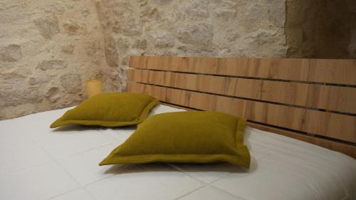 Corato Bed & Breakfast | Laura stone room