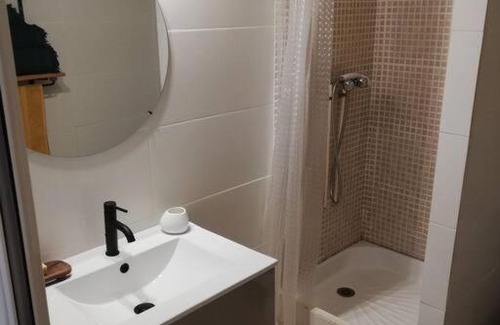 Dampierre Apartment | "Lauranne" T2 face à la mer avec plage au Gosier