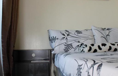 Pio del Pilar Apartment | Laureano di Trevi Tower 2 by CTB