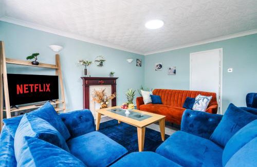 Hemel Hempstead Apartment | Laurel House Contractors Relocators Families Free Parking