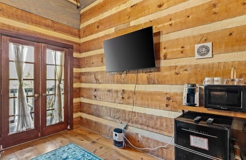 Townsend Hotel | Laurel Valley Mountain Retreat