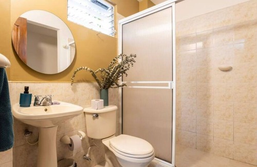 Florida Nueva House | Laureles Casa 2jacuzzi,estadio,medellin,la 70 a una Cuadra de Todo