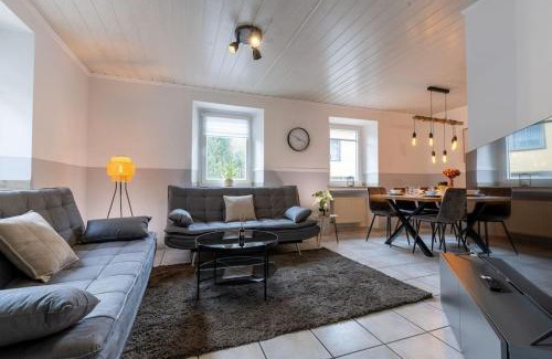 Rieden House | Lava-Lodge (Ferienhaus)