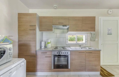 Gagnieres House | Lavender in the Domaine des Fleurs flower estate