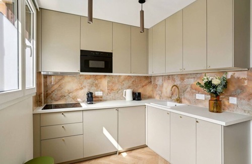 Auteuil Apartment | Lavie Maison AC & Eiffel
