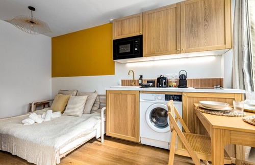 Gambetta Apartment | Lavie Maison | Hot Tub Seaside Studio