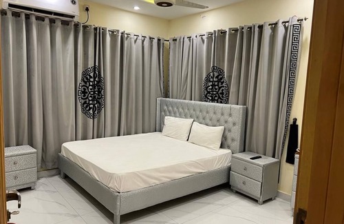 G-8 Sector Bed & Breakfast | Lavish Guest House G-8