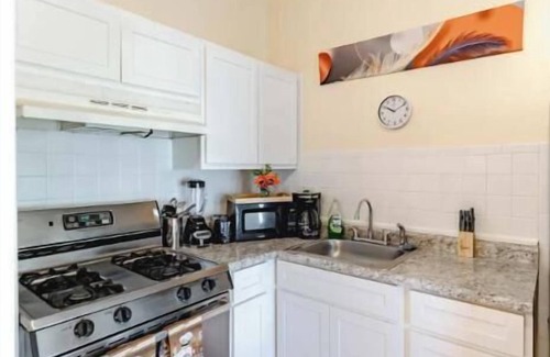 Florissant House | Lavish Stay