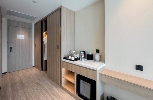 Choeng Thale Hotel | Laya Resort Phuket