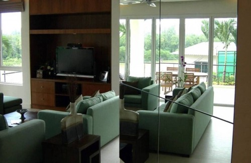 Choeng Thale House | Layan Beach 3 Bedroom Apartment