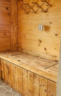 Donji Lapac Ski Chalet | Lazy bear