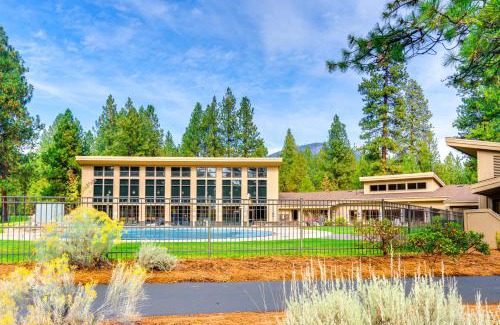 Black Butte Ranch House | Lazy Pines Lodge
