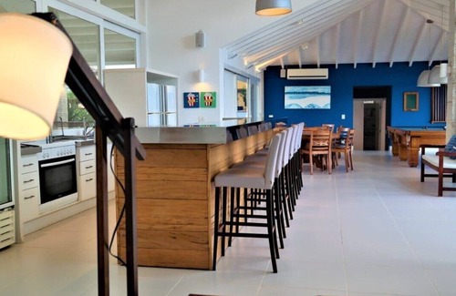 Downtown Buzios House | LB - BZ25 Villa Real 03 Suites Beachfront House Manguinhos Búzios