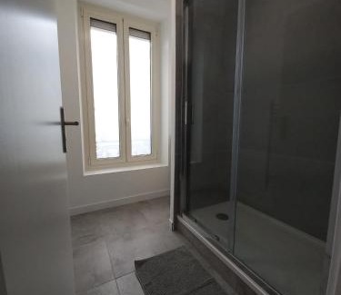 Agen Apartment | Le 29 spacieux , wifi et climatisation