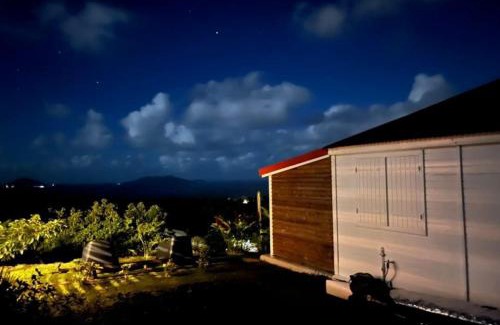 Trois-Rivieres House | Le Bananier Rouge