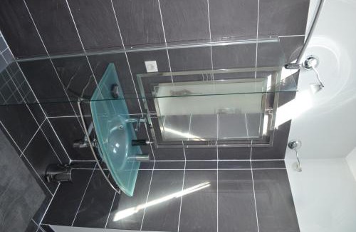 Balzac House | Le Bataclan