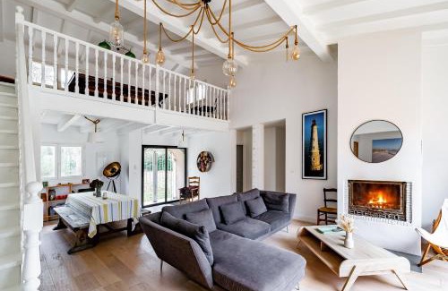 Grayan-Et-L'Hopital House | Le Bois de la Hutte - Piscine privée