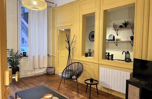Centre Apartment | Le boudoir de Clem