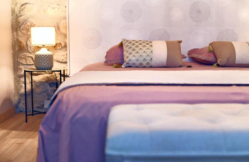 Labeaume House | Le Bruit de l'eau (Chambre Boudoir)